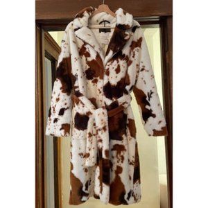 COW FAUX FUR PRINT COAT